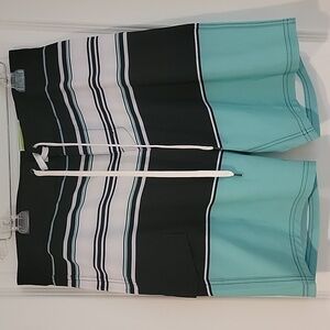 Brand new Men's Sonoma Board Short. M Navy Green